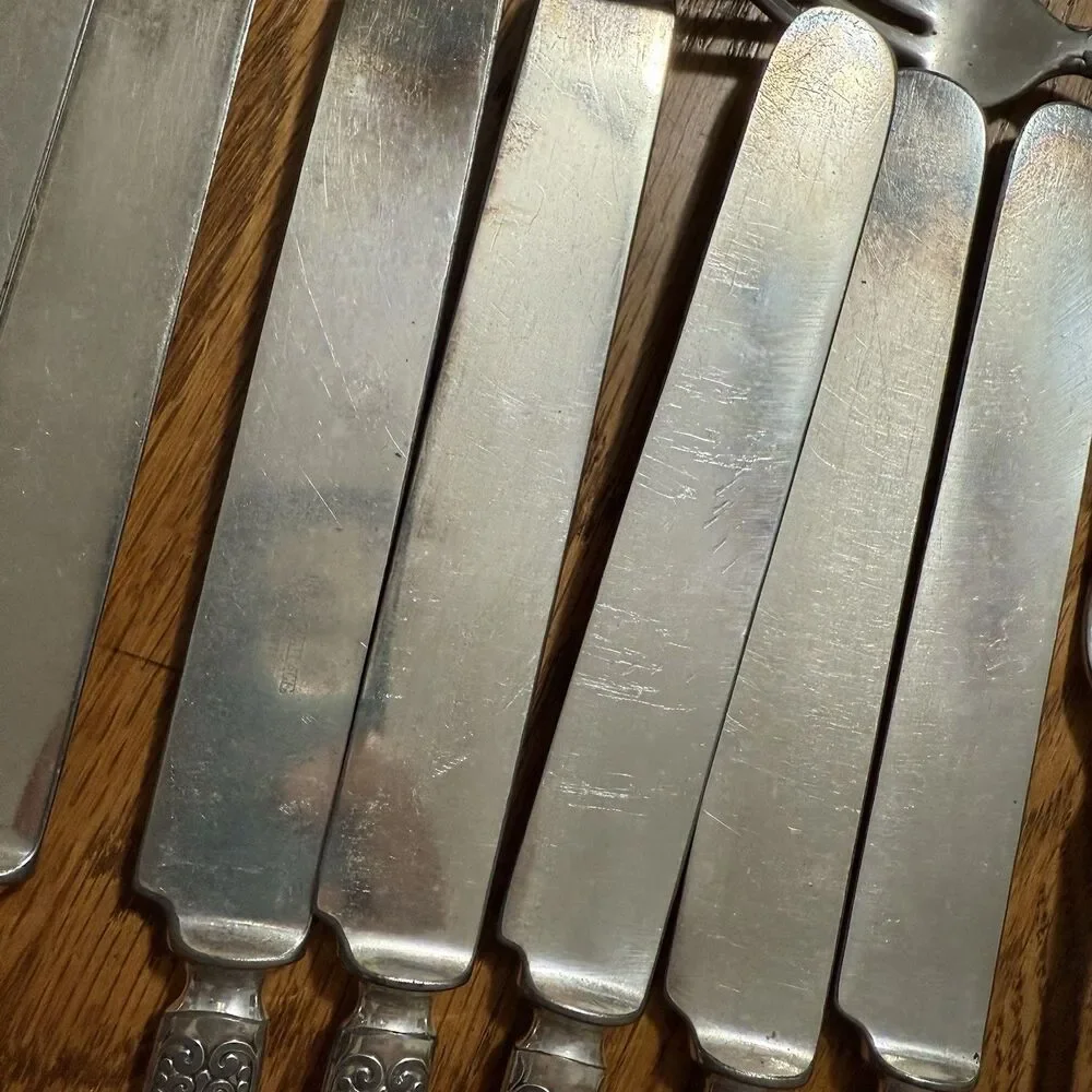 Set Of 6 R. Wallace 1835 Berry Silver Plate Fork 4 1/2